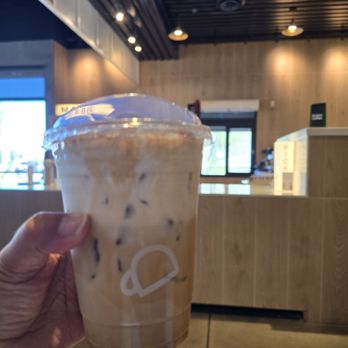 Broken Coffee - Silverado - Broken Cream Latte - Cafes Near Me - Las Vegas, Nevada