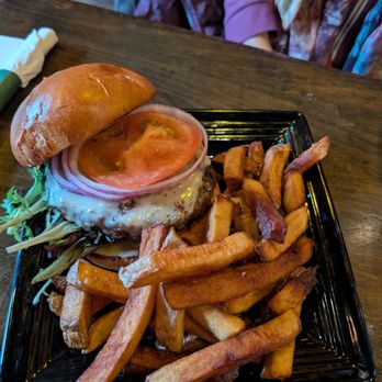 The Shaskeen - Burger was blah - Pubs Near Me - Manchester, New Hampshire The Shaskeen - Burger was blah - Pubs Near Me - Manchester, New Hampshire