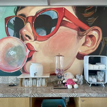 Dean: A Coffee Shop - Coffee & Tea Near Me - Goleta, California