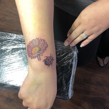 Dream CIty Tattoos - Tattoo Near Me - Chicago, Illinois