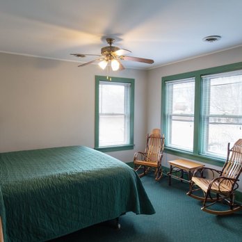 Gordon Beach Inn - Hotels Near Me - Union Pier, Michigan Gordon Beach Inn - Hotels Near Me - Union Pier, Michigan