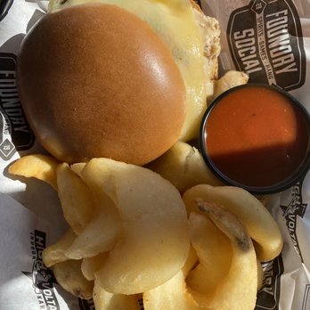 Foundry Social - Hamburger!!! - Bars Near Me - Medina, Ohio