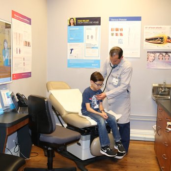 Salcedo Medical Center and Vein Institute: Dr. Hector L. Salcedo - Salcedo Medical Center & Salcedo Vein Institute provides high quality pediatric care. Make an appt. at 773-227-3132 - Family Practice Near Me - Chicago, Illinois