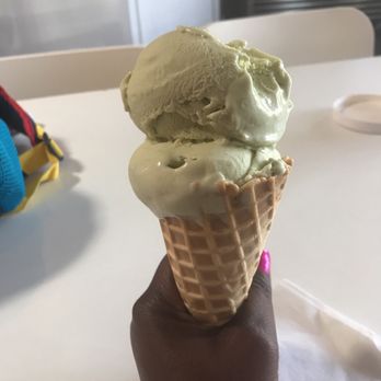 Howdy Homemade Ice Cream - Desserts Near Me - Dallas, Texas
