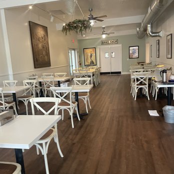 The Baker's Table - Lots of seating available inside - Bakeries Near Me - Santa Ynez, California The Baker's Table - Lots of seating available inside - Bakeries Near Me - Santa Ynez, California