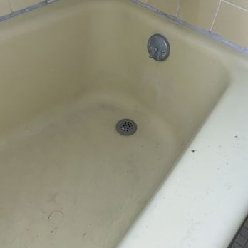 Metropark Station Apartments - This is how Metropark Station welcomed us to our new apartment. A dirty bathroom - Apartments Near Me - Iselin, New Jersey Metropark Station Apartments - This is how Metropark Station welcomed us to our new apartment. A dirty bathroom - Apartments Near Me - Iselin, New Jersey