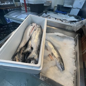 Seattle Fish Guys - Seafood Markets Near Me - Seattle, Washington Seattle Fish Guys - Seafood Markets Near Me - Seattle, Washington