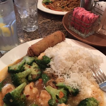 Chang's Chinese Restaurant - Shrimp w/ veg, C. Sesame Chicken, N. Shrimp Lo Mein - Chinese Near Me - Katy, Texas