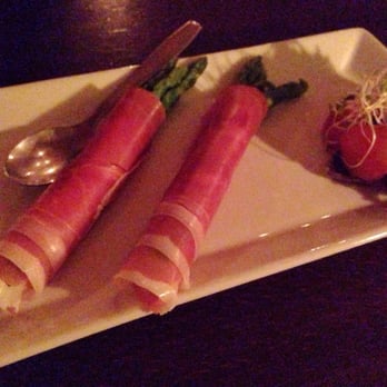 Salsa Restaurant & Tapas Bar - Espárragos con bacon - Tapas Bars Near Me - Oslo, 03