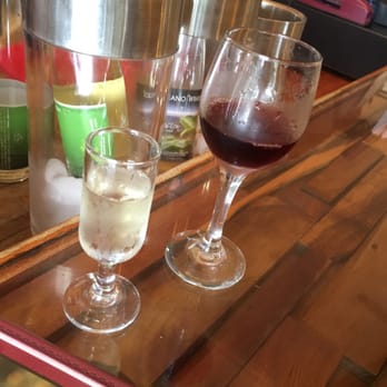 Volcano Winery - Hawaiian Gava Grape - Wineries Near Me - Volcano, Hawaii Volcano Winery - Hawaiian Gava Grape - Wineries Near Me - Volcano, Hawaii