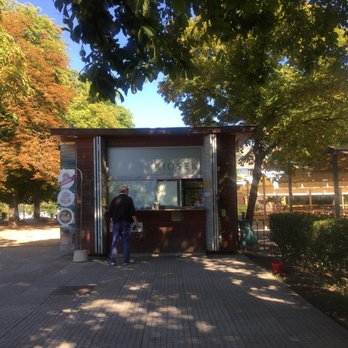 Letná Beer Garden - Pubs Near Me - Prague, Puerto Rico