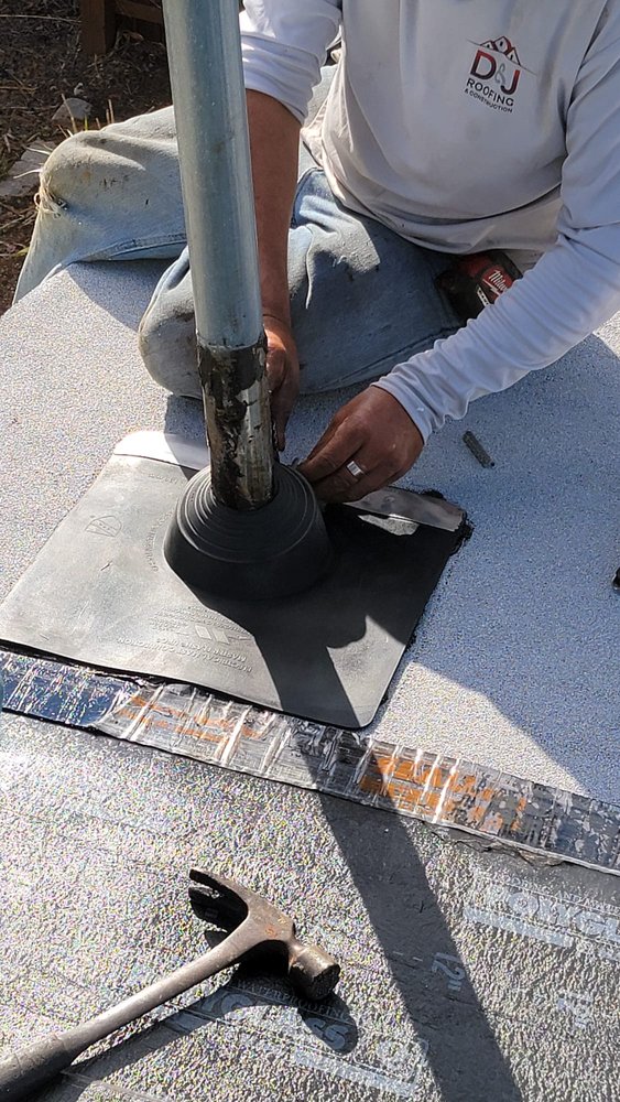 Slide of D&J Roofing and Construction