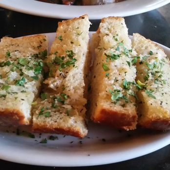 Barefoot Cafe - Crusty Garlic Toast - Bars Near Me - Fairfax, California