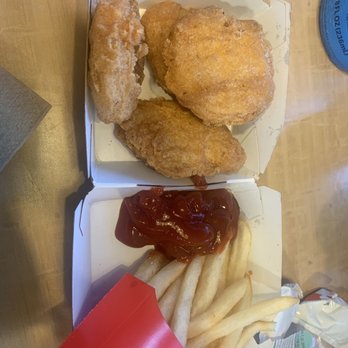 McDonald's - 4 Piece Chicken McNugget - Happy Meal - Fast Food Near Me - Springfield, Ohio McDonald's - 4 Piece Chicken McNugget - Happy Meal - Fast Food Near Me - Springfield, Ohio