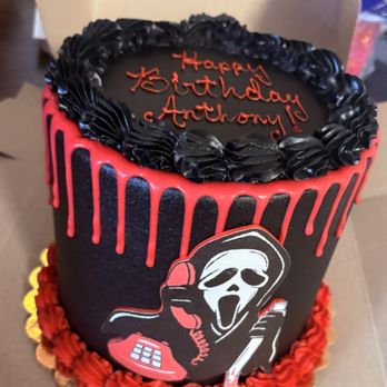 Smallcakes A Cupcakery - Birthday cake - Bakeries Near Me - Albuquerque, New Mexico