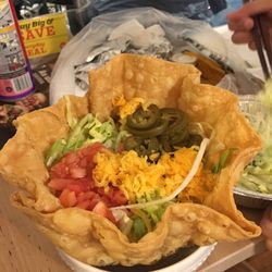 Fresca Tortilla - Veggie tostada salad
