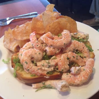 Bluestone Restaurant  - Shrimp roll - American Near Me - Timonium, Maryland