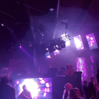 Tongue & Groove - It is a diverse crowd. They play top 100 hits and they play international music. - Dance Clubs Near Me - Atlanta, Georgia Tongue & Groove - It is a diverse crowd. They play top 100 hits and they play international music. - Dance Clubs Near Me - Atlanta, Georgia