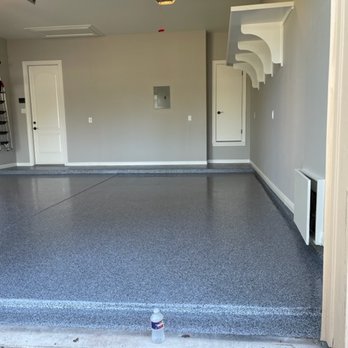 Texas Tough Tops Epoxy - Finished floor - Flooring Near Me - The Hills, Texas Texas Tough Tops Epoxy - Finished floor - Flooring Near Me - The Hills, Texas