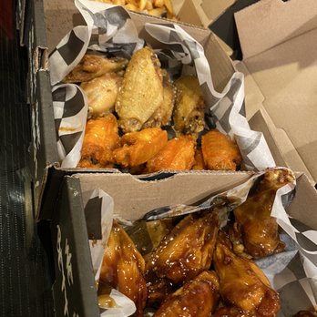Wing Snob - Buffalo, Sweet Barbecue, Teriyaki and Garlic Parmesan wings plus Seasoned Fries.  Great food! - Chicken Wings Near Me - Allen, Texas