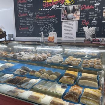 Pastelmania Bakery - Latin American Near Me - Miami, Florida