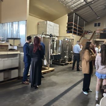 Nevada Sunset Winery - mingling - Wine Tasting Room Near Me - Reno, Nevada Nevada Sunset Winery - mingling - Wine Tasting Room Near Me - Reno, Nevada