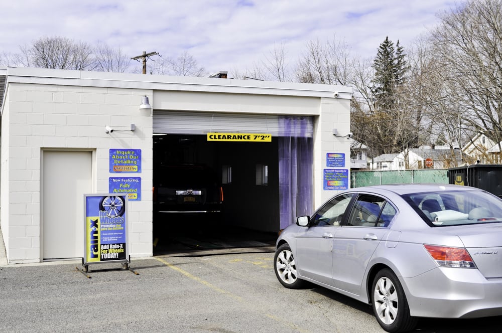 CRYSTAL CAR WASH Updated September 2024 22 Photos & 24 Reviews 2