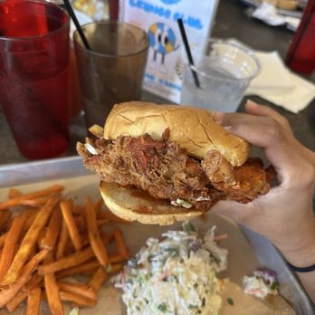 Piggy's Kitchen & Bar - Breakfast & Brunch Near Me - Houston, Texas Piggy's Kitchen & Bar - Breakfast & Brunch Near Me - Houston, Texas