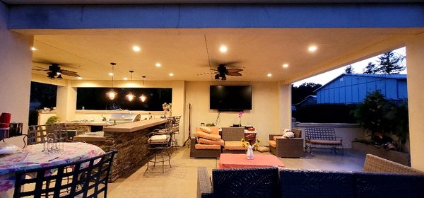 Interior/Exterior Lighting Services - We supply lights for new home construction as well as updates to your current home! Call us today for quality service from an electrician you can trust!