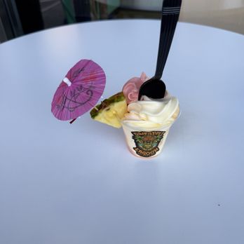 Pineapple Lagoon - Peach and cactus cooler - Ice Cream & Frozen Yogurt Near Me - Garden Grove, California