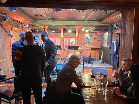 Chris' Jazz Cafe by null