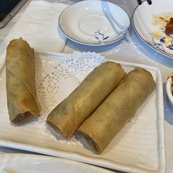 Moon Palace - Veggie spring rolls - Seafood Near Me - Toronto, Ontario Moon Palace - Veggie spring rolls - Seafood Near Me - Toronto, Ontario