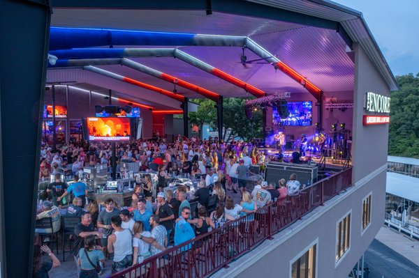 THE ENCORE LAKESIDE GRILL & SKY BAR - 76 Photos & 58 Reviews - 3076