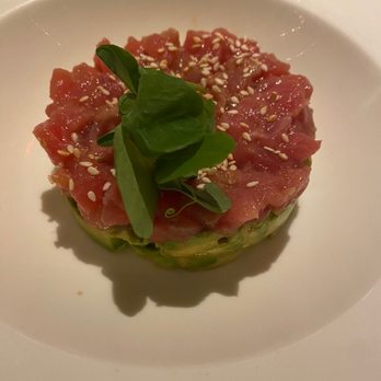 The Regency Bar & Grill - Tuna tartare - very good - Cocktail Bars Near Me - New York, New York The Regency Bar & Grill - Tuna tartare - very good - Cocktail Bars Near Me - New York, New York