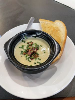 Charlie's Place by null