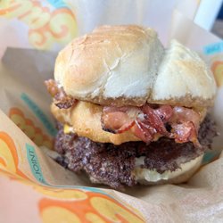 Eats Burgers - BBB burger