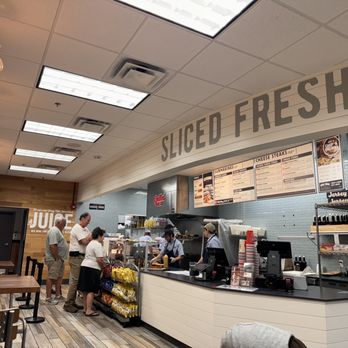 Jersey Mike's Subs - Very clean interior - duplicate photo - Fast Food Near Me - Denham Springs, Louisiana
