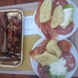 Festa del Mugello - Ficattole prosciutto e stracchino e grigliata mista