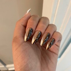 VJ Nails and Spa