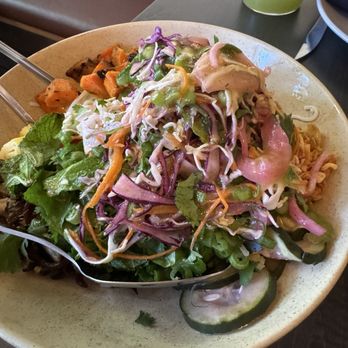 Vinai - Fun fun egg noodles - New American Near Me - Minneapolis, Minnesota