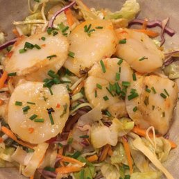 Thai salad with scallops Thai salad with scallops