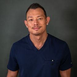 Knots & Kneads Massage + PEMF Therapy