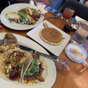 Eat Chow - BBQ Breakfast Tacos, Amy's Egg White Omelette - Breakfast & Brunch Near Me - Costa Mesa, California Eat Chow - BBQ Breakfast Tacos, Amy's Egg White Omelette - Breakfast & Brunch Near Me - Costa Mesa, California