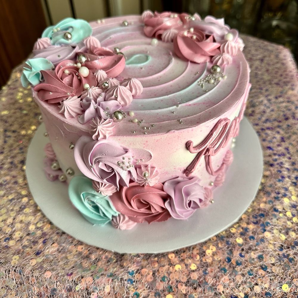 Claudia's Cakes - Cupcakes Near Me - Hurst, Texas