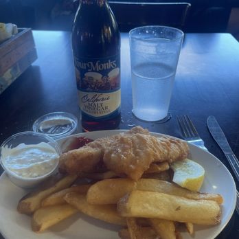 Barbara's Fishtrap - Sr size fish and chips. plenty for me. so good. - Seafood Near Me - Half Moon Bay, California Barbara's Fishtrap - Sr size fish and chips. plenty for me. so good. - Seafood Near Me - Half Moon Bay, California