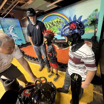 Ohana DriftLab - Giving us the run down ! - Go Karts Near Me - Honolulu, Hawaii