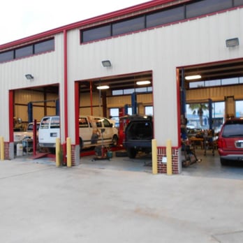 HWY 3 Auto Clinic - Body Shops Near Me - Houston, Texas HWY 3 Auto Clinic - Body Shops Near Me - Houston, Texas