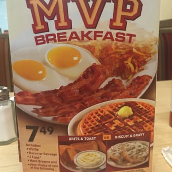 Huddle House - MVP breakfast yummy - American Near Me - Mt. Vernon, Texas