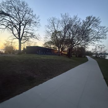 Sanders Ferry Park - Parks Near Me - Hendersonville, Tennessee Sanders Ferry Park - Parks Near Me - Hendersonville, Tennessee