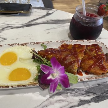La Industria Bakery - Pancakes Near Me - Miami, Florida